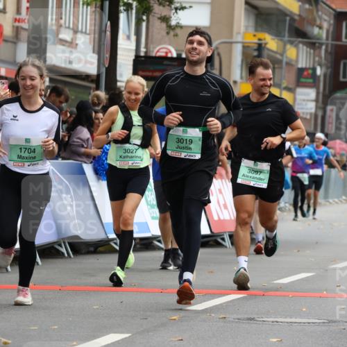 21.09.2025 - PSD Bank Halbmarathon Strokosch-Dieckow http://msf.ph/oto/8946756 21.09.2025 12:16:26 Ziel 1704, 2499, 2608, 3019, 3027, 3097, 3107, 3372, 3425, 3551, 4058 meine-sportfotos.de