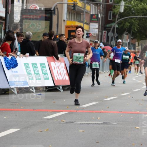 21.09.2025 - PSD Bank Halbmarathon Strokosch-Dieckow http://msf.ph/oto/8946764 21.09.2025 12:16:31 Ziel 1704, 2499, 3019, 3027, 3097, 3107, 3338, 3372, 3551 meine-sportfotos.de