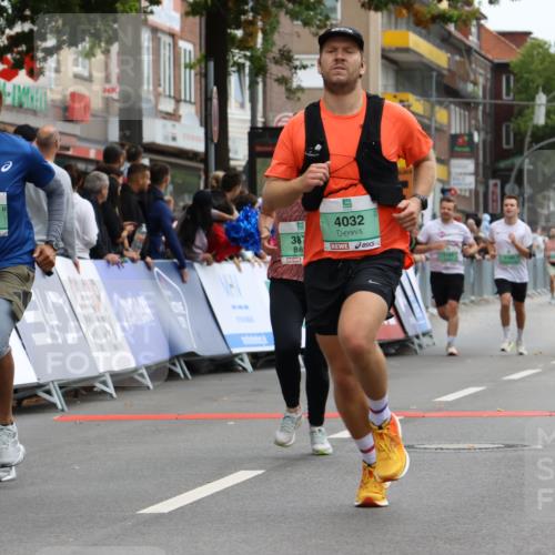 21.09.2025 - PSD Bank Halbmarathon Strokosch-Dieckow http://msf.ph/oto/8946825 21.09.2025 12:17:11 Ziel 1061, 1105, 3018, 3334, 3496, 3609, 3874, 4032 meine-sportfotos.de