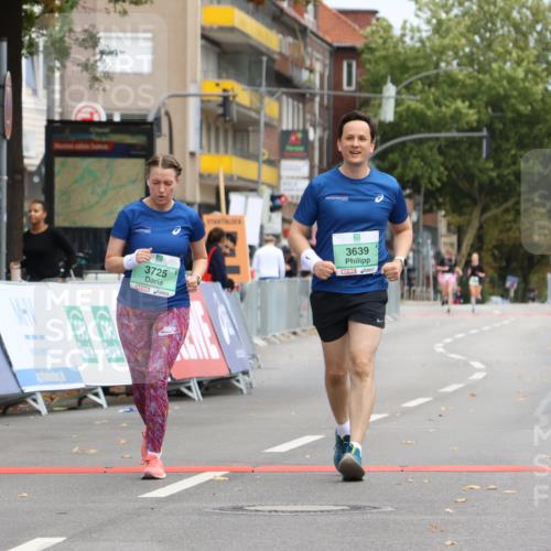 21.09.2025 - PSD Bank Halbmarathon Strokosch-Dieckow http://msf.ph/oto/8946855 21.09.2025 12:56:02 Ziel 3639, 3725 meine-sportfotos.de