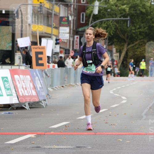 21.09.2025 - PSD Bank Halbmarathon Strokosch-Dieckow http://msf.ph/oto/8946888 21.09.2025 12:57:23 Ziel 1047 meine-sportfotos.de