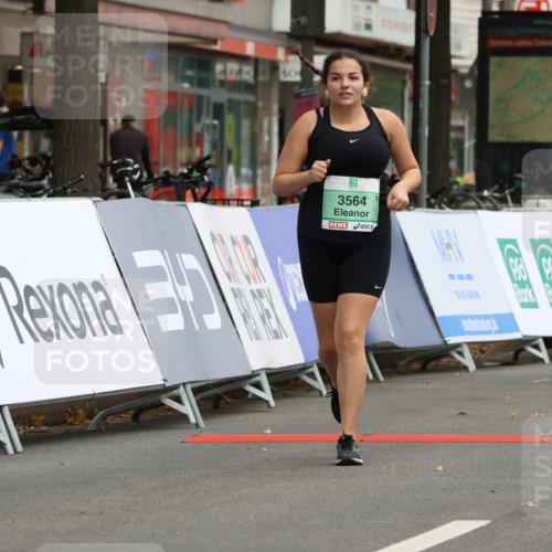 21.09.2025 - PSD Bank Halbmarathon Strokosch-Dieckow http://msf.ph/oto/8946894 21.09.2025 12:57:56 Ziel 3564 meine-sportfotos.de