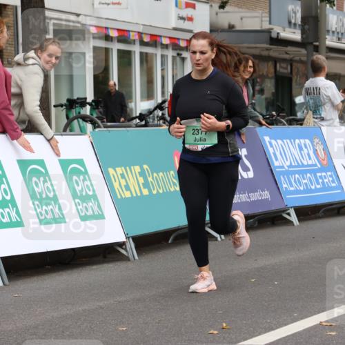 21.09.2025 - PSD Bank Halbmarathon Strokosch-Dieckow http://msf.ph/oto/8946938 21.09.2025 13:00:13 Ziel 2377 meine-sportfotos.de