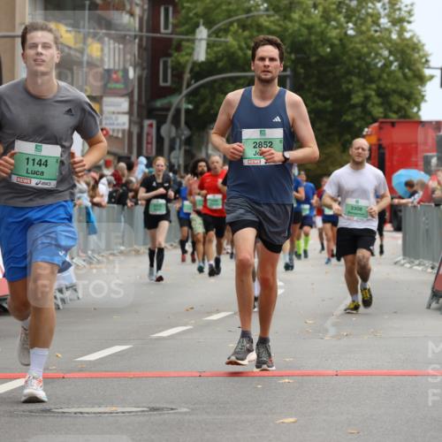 21.09.2025 - PSD Bank Halbmarathon Strokosch-Dieckow http://msf.ph/oto/8946972 21.09.2025 12:17:19 Ziel 1105, 1143, 1144, 1145, 2852, 3496, 3609, 3874, 4032 meine-sportfotos.de