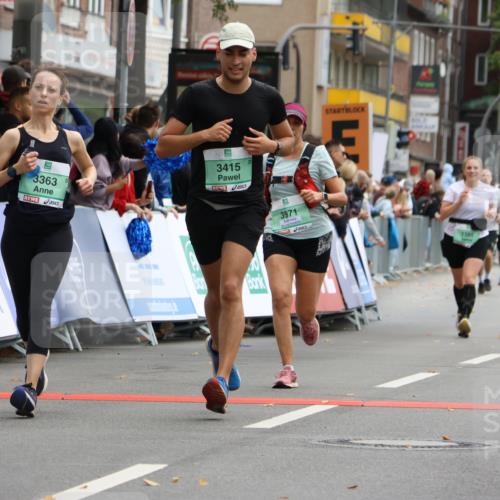 21.09.2025 - PSD Bank Halbmarathon Strokosch-Dieckow http://msf.ph/oto/8947074 21.09.2025 12:18:09 Ziel 1100, 1385, 2397, 3363, 3415, 3971 meine-sportfotos.de