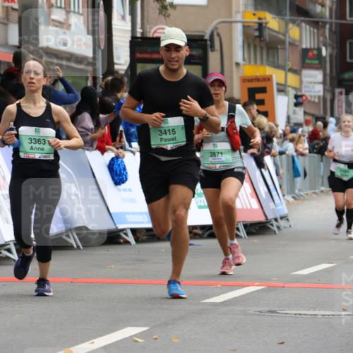 21.09.2025 - PSD Bank Halbmarathon Strokosch-Dieckow http://msf.ph/oto/8947078 21.09.2025 12:18:09 Ziel 1100, 1385, 2397, 3363, 3415, 3971 meine-sportfotos.de