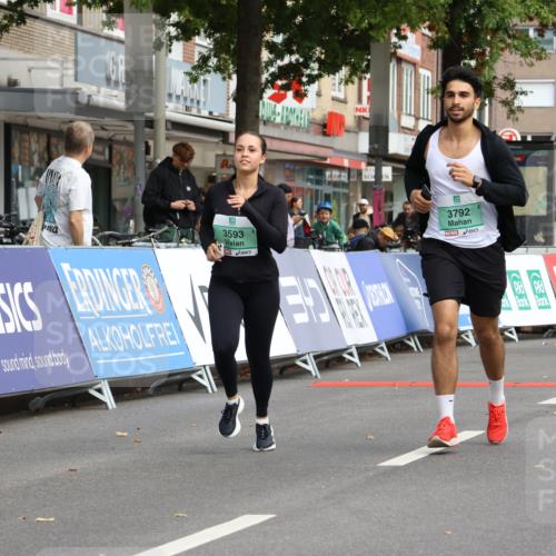 21.09.2025 - PSD Bank Halbmarathon Strokosch-Dieckow http://msf.ph/oto/8947114 21.09.2025 13:04:36 Ziel 3593, 3792 meine-sportfotos.de