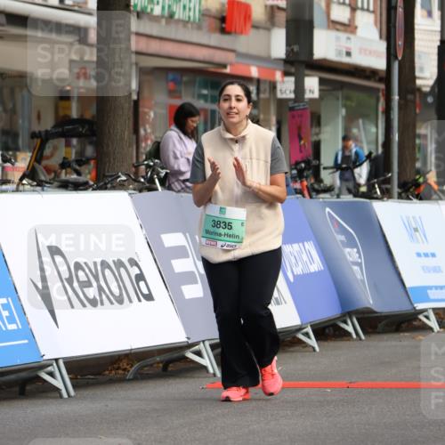 21.09.2025 - PSD Bank Halbmarathon Strokosch-Dieckow http://msf.ph/oto/8947154 21.09.2025 13:06:18 Ziel 3835 meine-sportfotos.de
