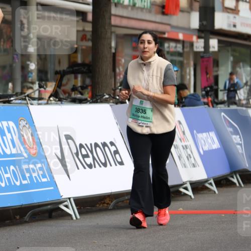 21.09.2025 - PSD Bank Halbmarathon Strokosch-Dieckow http://msf.ph/oto/8947169 21.09.2025 13:06:18 Ziel 3835 meine-sportfotos.de