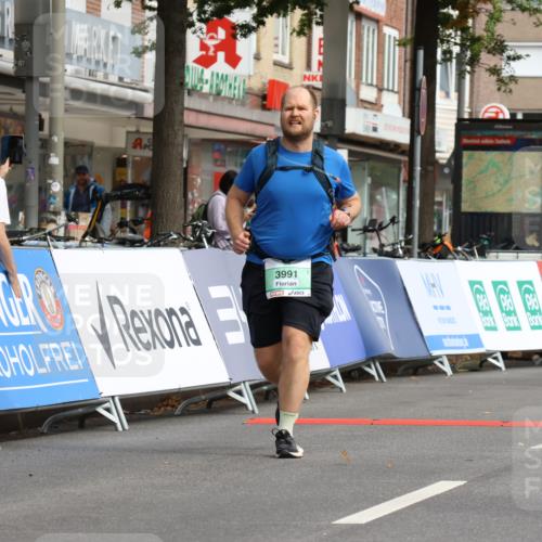 21.09.2025 - PSD Bank Halbmarathon Strokosch-Dieckow http://msf.ph/oto/8947209 21.09.2025 13:06:46 Ziel 3497, 3810, 3991 meine-sportfotos.de