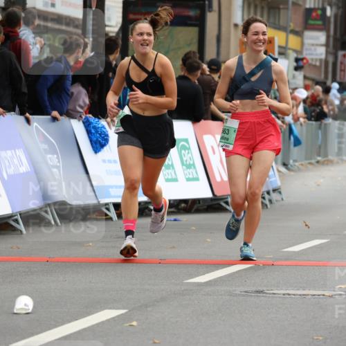 21.09.2025 - PSD Bank Halbmarathon Strokosch-Dieckow http://msf.ph/oto/8947252 21.09.2025 12:19:27 Ziel 1142, 3423, 3662, 3663, 3720 meine-sportfotos.de