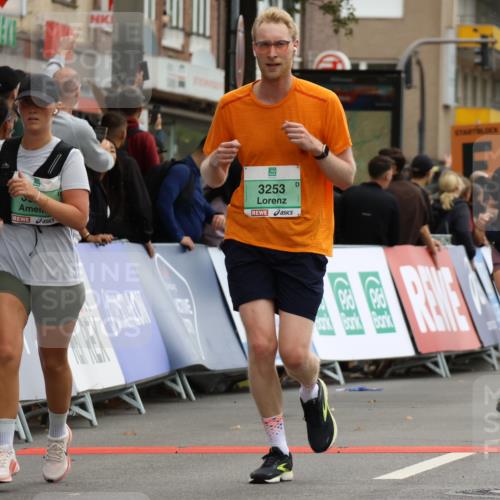 21.09.2025 - PSD Bank Halbmarathon Strokosch-Dieckow http://msf.ph/oto/8947272 21.09.2025 12:19:39 Ziel 1004, 2714, 2799, 3111, 3122, 3253, 3501, 3580 meine-sportfotos.de