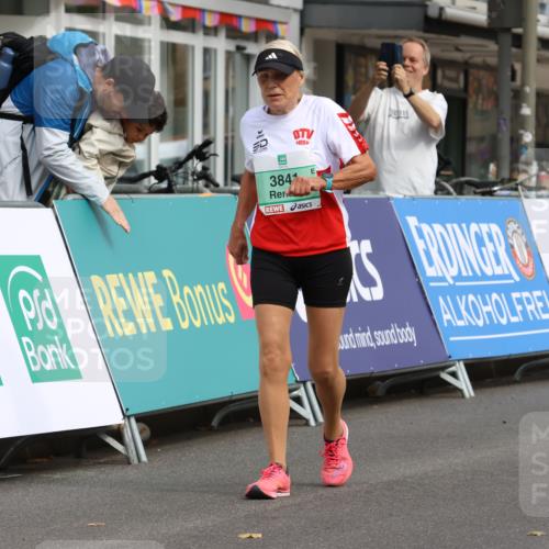 21.09.2025 - PSD Bank Halbmarathon Strokosch-Dieckow http://msf.ph/oto/8947284 21.09.2025 13:07:30 Ziel 3613, 3841 meine-sportfotos.de