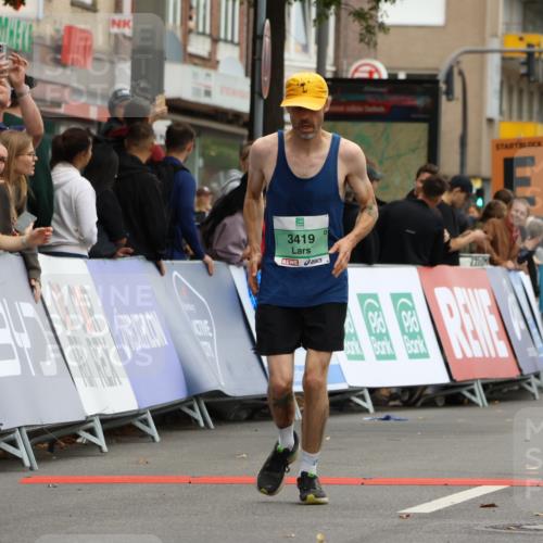 21.09.2025 - PSD Bank Halbmarathon Strokosch-Dieckow http://msf.ph/oto/8947303 21.09.2025 12:24:05 Ziel 1005, 1163, 1575, 1576, 2250, 3138, 3240, 3419, 3616 meine-sportfotos.de