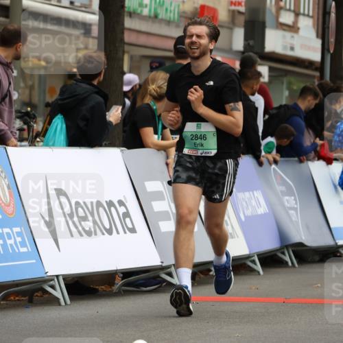 21.09.2025 - PSD Bank Halbmarathon Strokosch-Dieckow http://msf.ph/oto/8947334 21.09.2025 12:24:44 Ziel 2846, 3143, 3214, 3263, 3762 meine-sportfotos.de