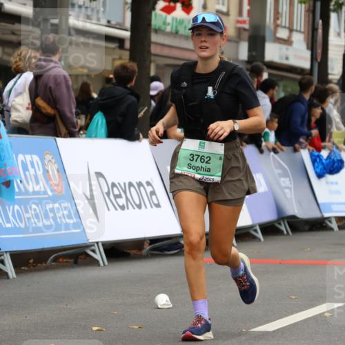 21.09.2025 - PSD Bank Halbmarathon Strokosch-Dieckow http://msf.ph/oto/8947372 21.09.2025 12:24:51 Ziel 2846, 3143, 3214, 3263, 3745, 3762 meine-sportfotos.de