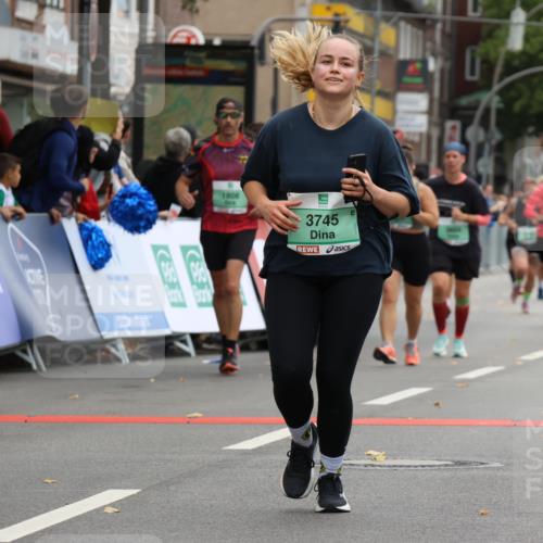 21.09.2025 - PSD Bank Halbmarathon Strokosch-Dieckow http://msf.ph/oto/8947379 21.09.2025 12:24:57 Ziel 1654, 1655, 1808, 3317, 3654, 3745, 3762, 3820, 4014 meine-sportfotos.de