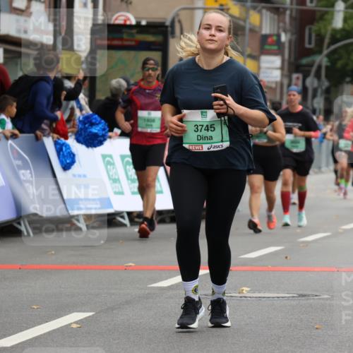 21.09.2025 - PSD Bank Halbmarathon Strokosch-Dieckow http://msf.ph/oto/8947381 21.09.2025 12:24:57 Ziel 1654, 1655, 1808, 3317, 3654, 3745, 3762, 3820, 4014 meine-sportfotos.de