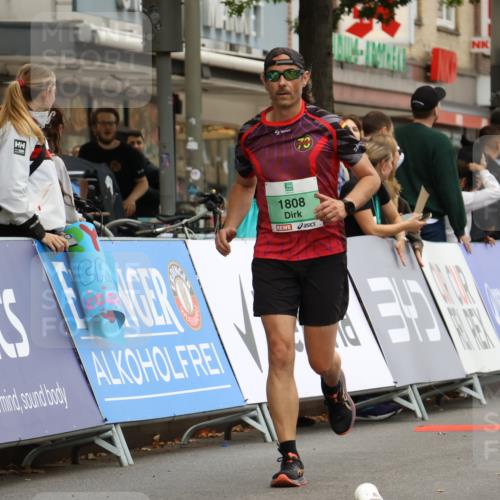 21.09.2025 - PSD Bank Halbmarathon Strokosch-Dieckow http://msf.ph/oto/8947383 21.09.2025 12:25:01 Ziel 1361, 1654, 1655, 1808, 3317, 3654, 3745, 3820, 4014 meine-sportfotos.de