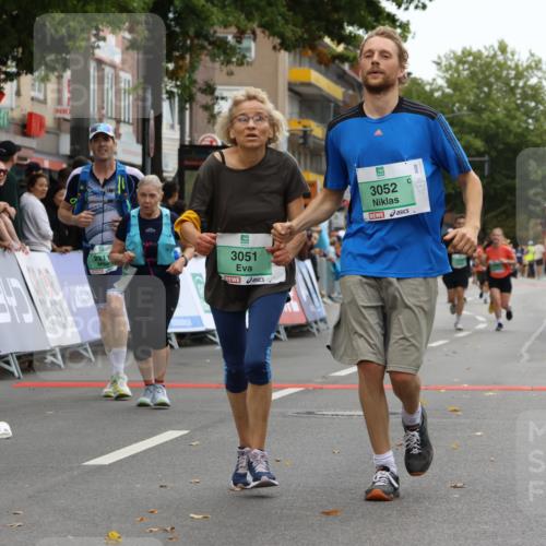 21.09.2025 - PSD Bank Halbmarathon Strokosch-Dieckow http://msf.ph/oto/8947386 21.09.2025 12:20:20 Ziel 1176, 2211, 3051, 3052, 3445 meine-sportfotos.de