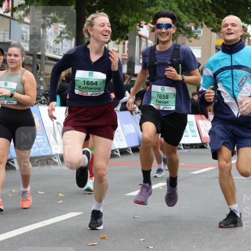 21.09.2025 - PSD Bank Halbmarathon Strokosch-Dieckow http://msf.ph/oto/8947400 21.09.2025 12:25:05 Ziel 1361, 1654, 1655, 1808, 3121, 3317, 3436, 3654, 3682, 3820, 4014 meine-sportfotos.de