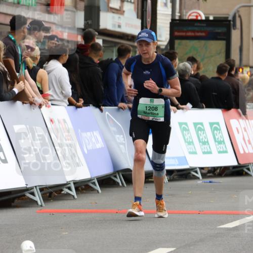 21.09.2025 - PSD Bank Halbmarathon Strokosch-Dieckow http://msf.ph/oto/8947401 21.09.2025 12:20:36 Ziel 1208, 1235, 1474, 1552, 3493, 3494, 3690, 3756 meine-sportfotos.de