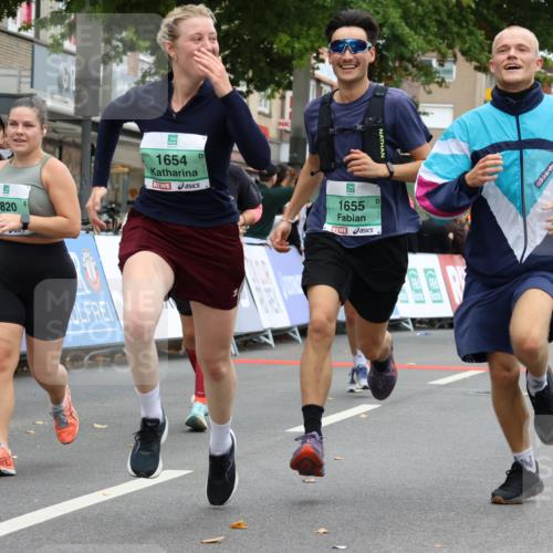 21.09.2025 - PSD Bank Halbmarathon Strokosch-Dieckow http://msf.ph/oto/8947402 21.09.2025 12:25:05 Ziel 1361, 1654, 1655, 1808, 3121, 3317, 3436, 3654, 3682, 3820, 4014 meine-sportfotos.de