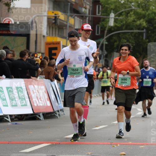 21.09.2025 - PSD Bank Halbmarathon Strokosch-Dieckow http://msf.ph/oto/8947403 21.09.2025 12:20:39 Ziel 1208, 1235, 1474, 1552, 3690, 3756 meine-sportfotos.de