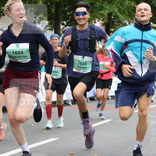 21.09.2025 - PSD Bank Halbmarathon Strokosch-Dieckow http://msf.ph/oto/8947411 21.09.2025 12:25:05 Ziel 1361, 1654, 1655, 1808, 3121, 3317, 3436, 3654, 3682, 3820, 4014 meine-sportfotos.de