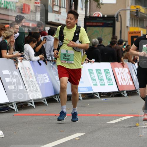21.09.2025 - PSD Bank Halbmarathon Strokosch-Dieckow http://msf.ph/oto/8947427 21.09.2025 12:25:11 Ziel 1361, 1654, 1655, 3121, 3317, 3436, 3654, 3682, 3820, 4014 meine-sportfotos.de