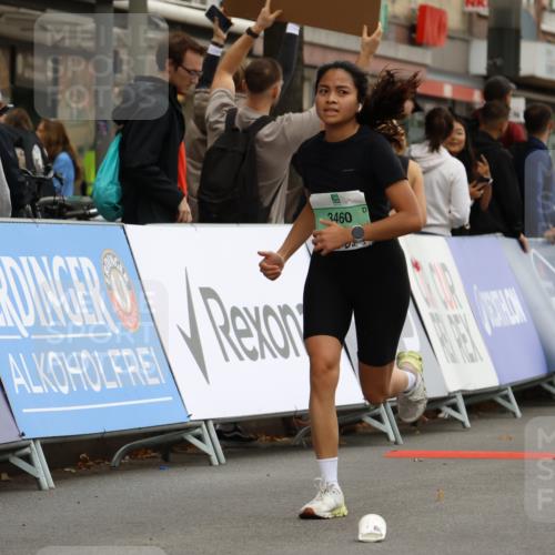 21.09.2025 - PSD Bank Halbmarathon Strokosch-Dieckow http://msf.ph/oto/8947497 21.09.2025 12:21:21 Ziel 2752, 2840, 2874, 2887, 3460, 3740, 3980 meine-sportfotos.de