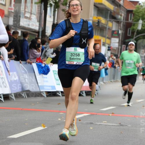 21.09.2025 - PSD Bank Halbmarathon Strokosch-Dieckow http://msf.ph/oto/8947505 21.09.2025 12:26:00 Ziel 2975, 3227, 3258, 3429, 3504, 3631, 3829 meine-sportfotos.de