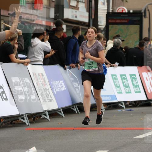 21.09.2025 - PSD Bank Halbmarathon Strokosch-Dieckow http://msf.ph/oto/8947592 21.09.2025 12:22:01 Ziel 2560, 3305, 3327, 3432, 3562, 3629, 3890, 4030 meine-sportfotos.de