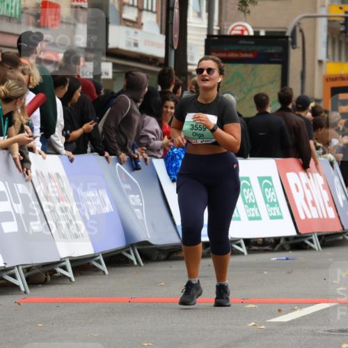 21.09.2025 - PSD Bank Halbmarathon Strokosch-Dieckow http://msf.ph/oto/8947604 21.09.2025 12:26:46 Ziel 3518, 3559 meine-sportfotos.de