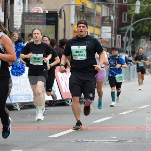 21.09.2025 - PSD Bank Halbmarathon Strokosch-Dieckow http://msf.ph/oto/8947608 21.09.2025 12:22:04 Ziel 2560, 3305, 3327, 3432, 3562, 3629, 3636, 3890, 4030 meine-sportfotos.de