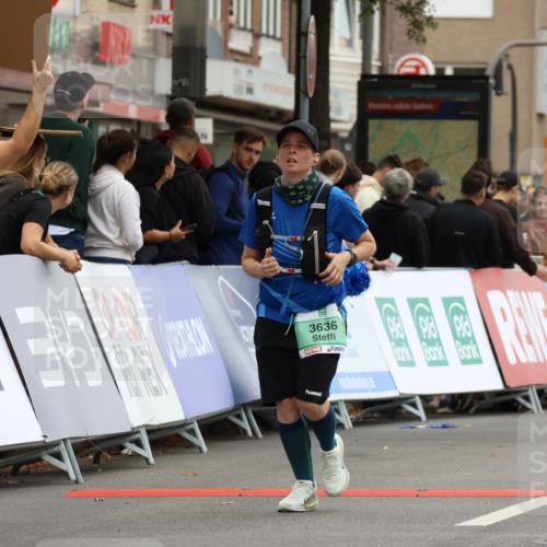 21.09.2025 - PSD Bank Halbmarathon Strokosch-Dieckow http://msf.ph/oto/8947622 21.09.2025 12:22:10 Ziel 2560, 3305, 3327, 3432, 3562, 3636, 3890 meine-sportfotos.de
