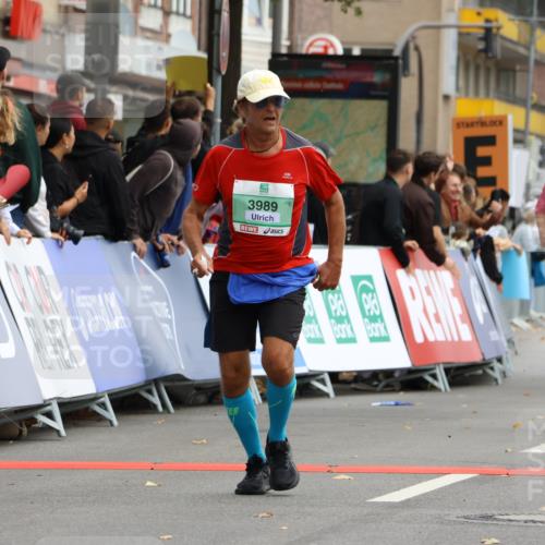 21.09.2025 - PSD Bank Halbmarathon Strokosch-Dieckow http://msf.ph/oto/8947651 21.09.2025 12:27:16 Ziel 1269, 1270, 3451, 3661, 3856, 3882, 3989 meine-sportfotos.de