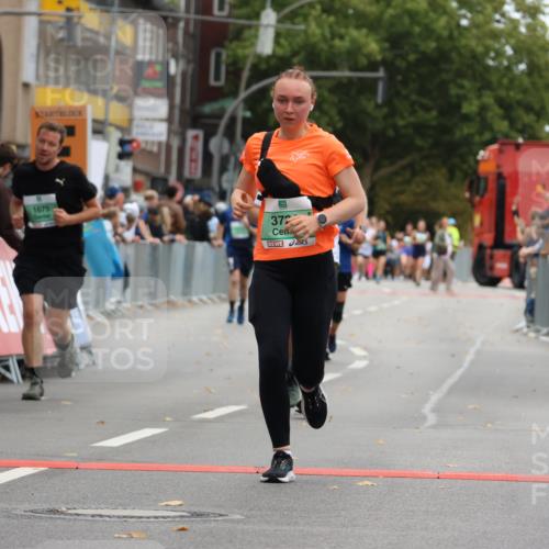 21.09.2025 - PSD Bank Halbmarathon Strokosch-Dieckow http://msf.ph/oto/8947696 21.09.2025 12:22:51 Ziel 1675, 3383, 3430, 3535, 3683, 3724, 3765 meine-sportfotos.de