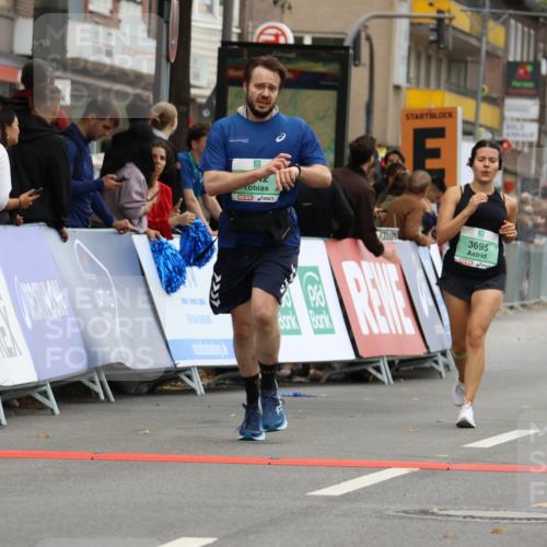 21.09.2025 - PSD Bank Halbmarathon Strokosch-Dieckow http://msf.ph/oto/8947717 21.09.2025 12:23:05 Ziel 1295, 1675, 3695, 3742 meine-sportfotos.de