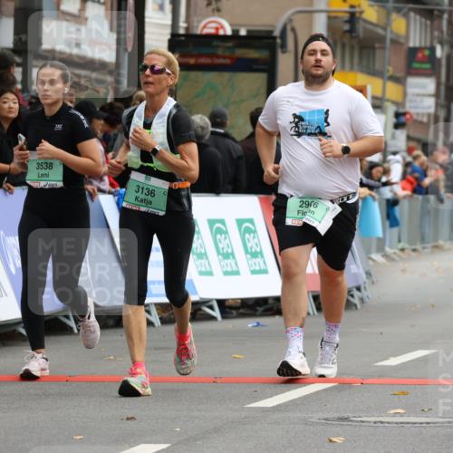 21.09.2025 - PSD Bank Halbmarathon Strokosch-Dieckow http://msf.ph/oto/8947720 21.09.2025 12:27:39 Ziel 2906, 3136, 3472, 3538 meine-sportfotos.de