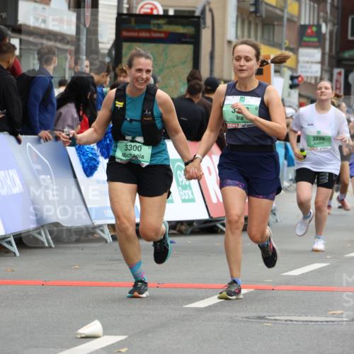 21.09.2025 - PSD Bank Halbmarathon Strokosch-Dieckow http://msf.ph/oto/8947737 21.09.2025 12:23:28 Ziel 3225, 3300, 3368, 3386, 3515 meine-sportfotos.de