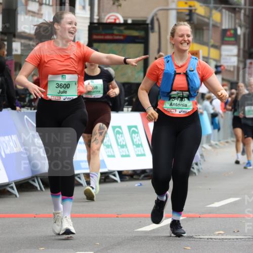 21.09.2025 - PSD Bank Halbmarathon Strokosch-Dieckow http://msf.ph/oto/8947752 21.09.2025 12:28:08 Ziel 1677, 3478, 3481, 3507, 3600, 3615, 3658 meine-sportfotos.de