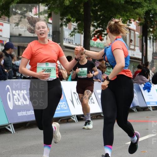 21.09.2025 - PSD Bank Halbmarathon Strokosch-Dieckow http://msf.ph/oto/8947772 21.09.2025 12:28:11 Ziel 2726, 3000, 3478, 3600, 3615, 3658, 3776 meine-sportfotos.de