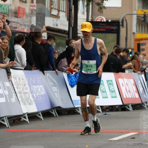 21.09.2025 - PSD Bank Halbmarathon Strokosch-Dieckow http://msf.ph/oto/8947826 21.09.2025 12:24:05 Ziel 1005, 1163, 1575, 1576, 2250, 3138, 3240, 3419, 3616 meine-sportfotos.de