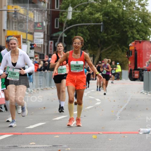 21.09.2025 - PSD Bank Halbmarathon Strokosch-Dieckow http://msf.ph/oto/8947834 21.09.2025 12:28:44 Ziel 1065, 1573, 1597, 3239, 3684 meine-sportfotos.de