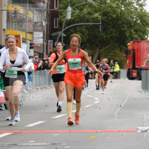 21.09.2025 - PSD Bank Halbmarathon Strokosch-Dieckow http://msf.ph/oto/8947835 21.09.2025 12:28:44 Ziel 1065, 1573, 1597, 3239, 3684 meine-sportfotos.de