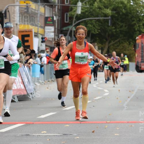 21.09.2025 - PSD Bank Halbmarathon Strokosch-Dieckow http://msf.ph/oto/8947837 21.09.2025 12:28:45 Ziel 1065, 1573, 3239, 3684, 3685 meine-sportfotos.de