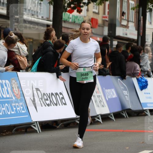 21.09.2025 - PSD Bank Halbmarathon Strokosch-Dieckow http://msf.ph/oto/8947856 21.09.2025 12:28:53 Ziel 1065, 1573, 3239, 3633, 3684, 3685 meine-sportfotos.de