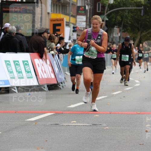 21.09.2025 - PSD Bank Halbmarathon Strokosch-Dieckow http://msf.ph/oto/8947858 21.09.2025 12:28:59 Ziel 1652, 3527, 3633, 3685 meine-sportfotos.de