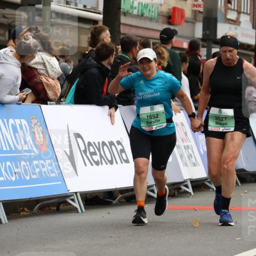 21.09.2025 - PSD Bank Halbmarathon Strokosch-Dieckow http://msf.ph/oto/8947870 21.09.2025 12:29:06 Ziel 1652, 3527, 3633, 3880, 3981 meine-sportfotos.de